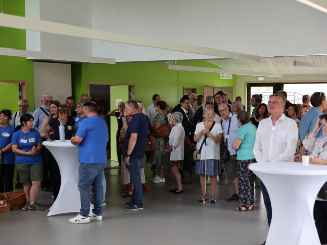 4 juillet : jour d'inauguration du nouveau pôle formation à l'école des chiens guides d'aveugles de Roncq