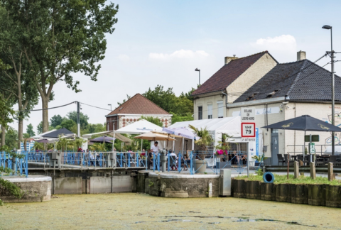 Maison du Canal Leers Belgique